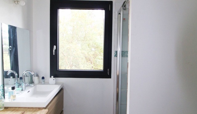 Pretty wooden house 5 minutes from the ocean