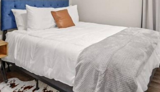 Price Drop![20% OFF] Cozy 3BR & 2BTH Apt-14A