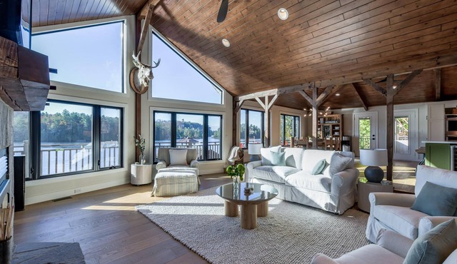 Priceless views at this 4 bed, 3 bath cottage + bunkie + boathouse!