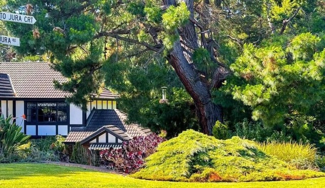 Pride Leisure Tudor House