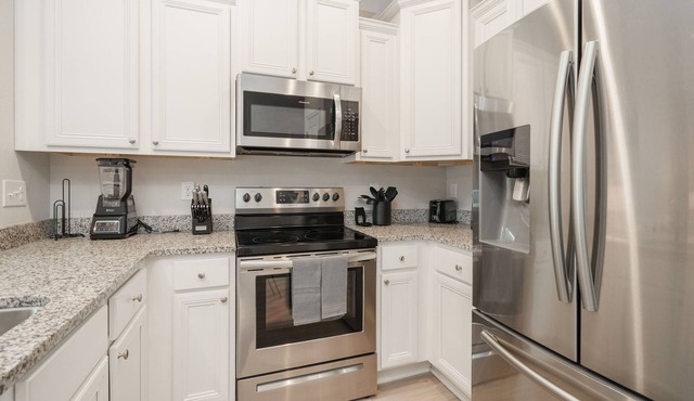 Pride of PCB | 3BR Townhome, Pool Access, Patio, Near Beach, Sleeps 10