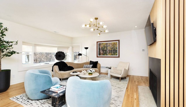 PRIDE ROCK Luxury Retreat