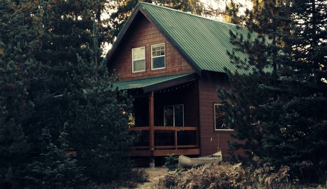 Priest Lake - Beautiful Waterfront Without The Lakeview Expense