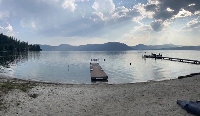 Priest Lake Waterfront Property With Majestic Lake & Mountain Views.nn