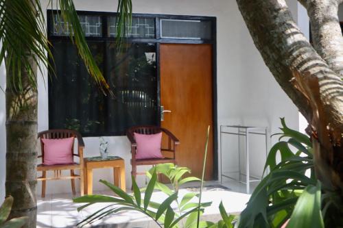 Prima Guest House Sanur - Room A