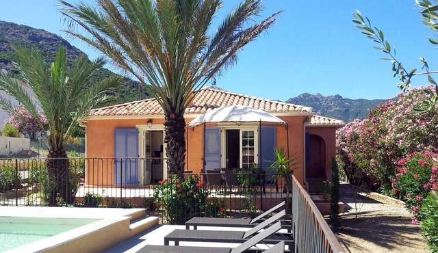 Primavera by Interhome