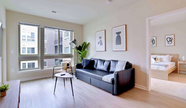 Prime Alexandria Location | Spacious Apt