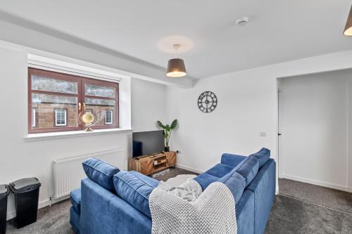 Prime Central Living 5-Bedroom 3-Bath Spacious House