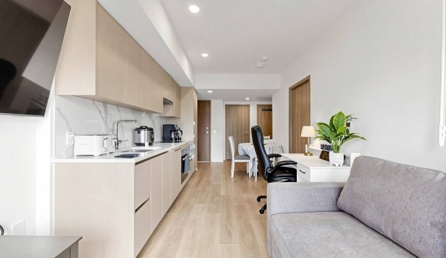 Prime Downtown Suite near Rogers Centre & CN Tower