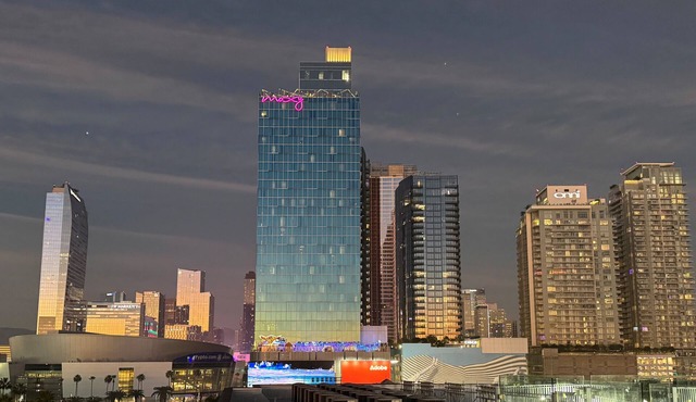 Prime DTLA Stay by Crypto Arena & Convention Center