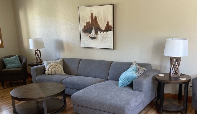 Prime Golf/Ski location. Private 3 bedroom home for family fun!