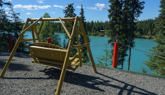 Prime Kenai River Frontage with Private Lodging