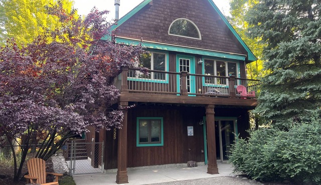 Prime Leland location, walking distance to everything Fishtown has to offer!