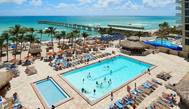 Prime Location! 2 Great Units, Outdoor Pool, Pets Allowed