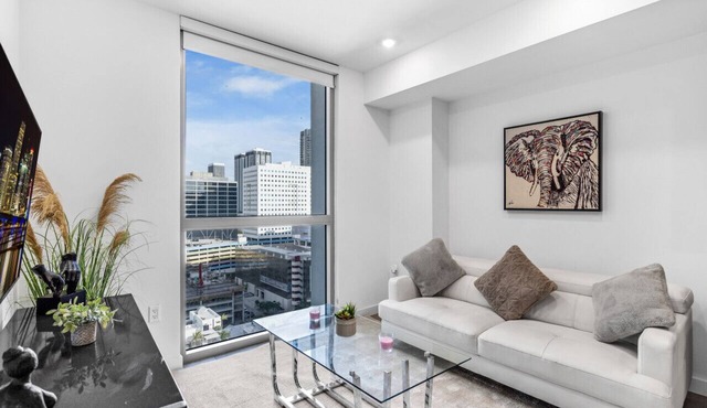 Prime Location 1-Bed Retreat W/Free Parking