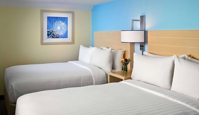 Prime Location! 2 Convenient Units, Free Breakfast, Onsite Pool, Free Parking