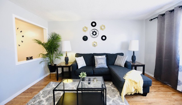 Prime Location Duo Nest & Rest