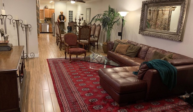 PRIME LOCATION-GOLF, OLD TOWN, HIKE & BIKE, SPRING TRAINING, SHOPPING.