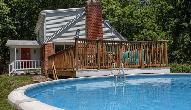 Prime Location/Grove Retreat-Pool,Deck,Pond,FirePit,Playground,Wildlife