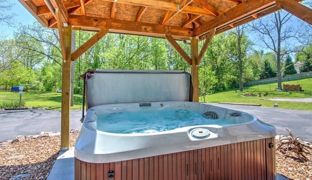 Prime location! Less than 5 minutes to JC Medical Center, ETSU, the VA, and downtown JC.