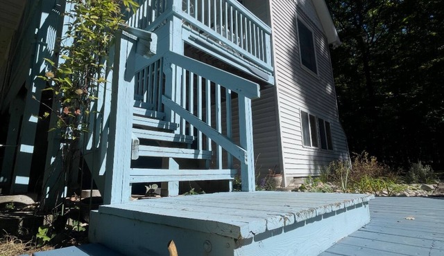 Prime location! MINUTES from Sleeping Bear National Park & Lake Michigan Beaches