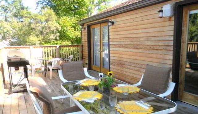 Prime location - Ranch House on Seneca Lake