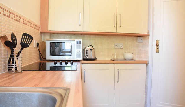 Prime Location: Stunning Lovely 1 Bed Flat Belsize