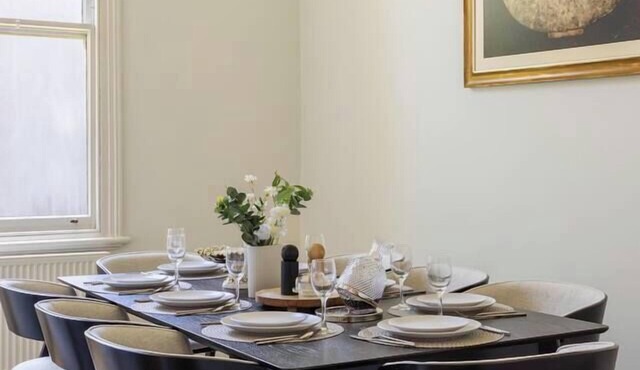 Prime Location | Stylish 5 Bedroom House with Pool