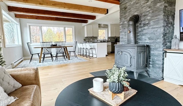 PRIME LOCATION w/HOT TUB! GUT RENOVATED 4 BEDROOM HOME!