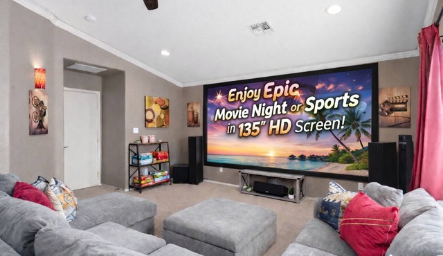 Prime Location, W/Movie Room, Air Hockey, Hot Tub &Close to Food & Entertainment