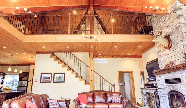 Prime Muskoka location, Luxury cottage for rent