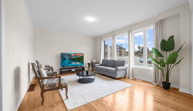 Prime Peterborough: 4BR + Office, Newly Renovated