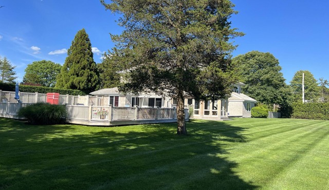 Prime Quogue village location
