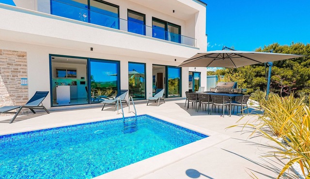 Primosten Hills West - Branded Luxury Villa