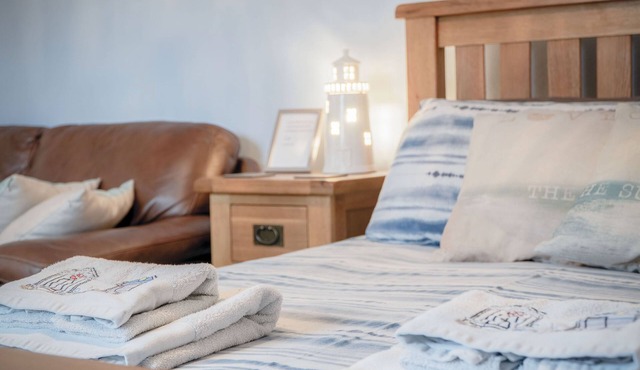 Primrose - 1 Bedroom Cottage - Llanteg