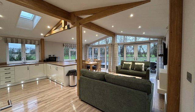 Primrose 2 bed-No Pets-Daisy - sleeps 6 guests in 2 bedrooms