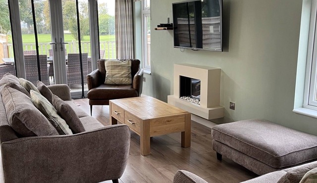 Primrose 3 bed - Poppy - sleeps 6 guests in 3 bedrooms