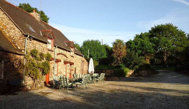 primrose gite Le Cosquer St Connec