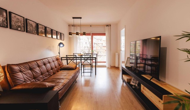 Princesa - Holiday Apartment Rental in Girona | Bravissimo