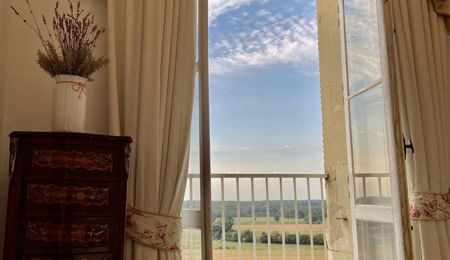 Princess Room in Chateau with Breakfast