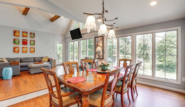 Princeton Home w/Patio: Pets Welcome!