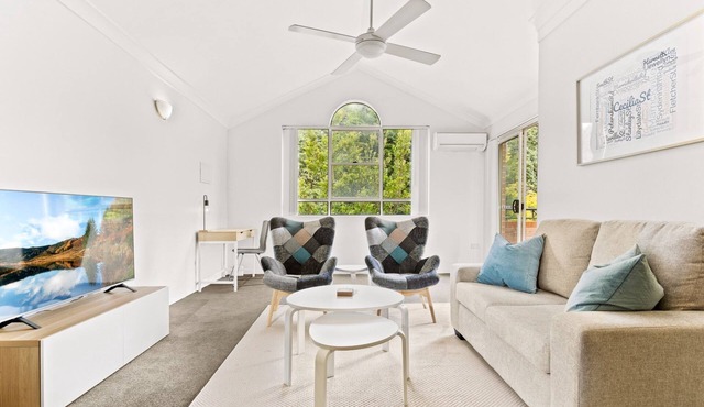 Pristine 2-Bed Near Marrickville Village