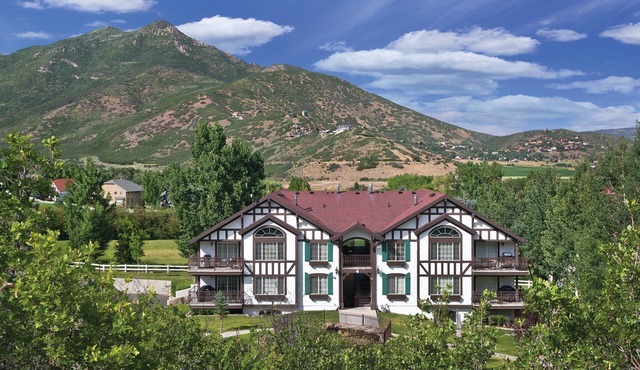 Pristine beauty and a multiplicity of outdoor activities!