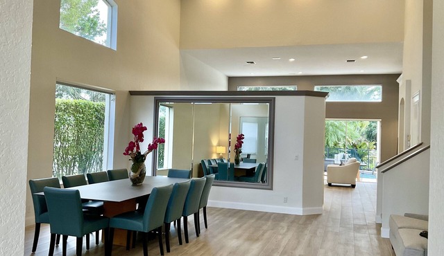 Pristine Home in Golf Community 3 Bedroom/3.5 Bathroom