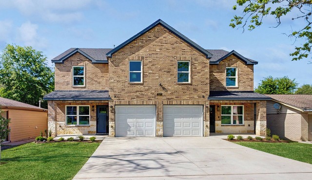 Pristine Houston Retreat Brand New & Stylished