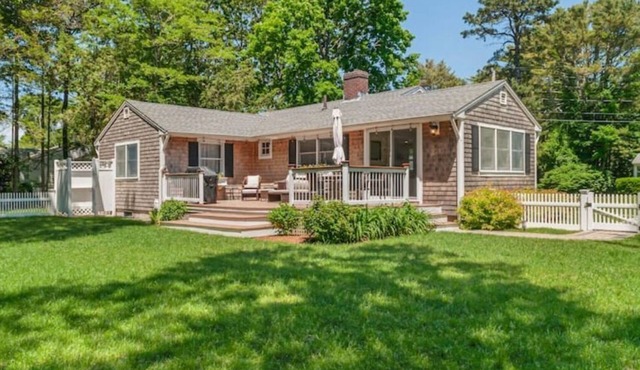 Pristine Osterville Cottage