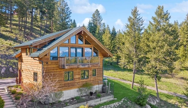 Pristine & Private Glacier Chalet with Unmatched Flathead Lake & Mountain Views