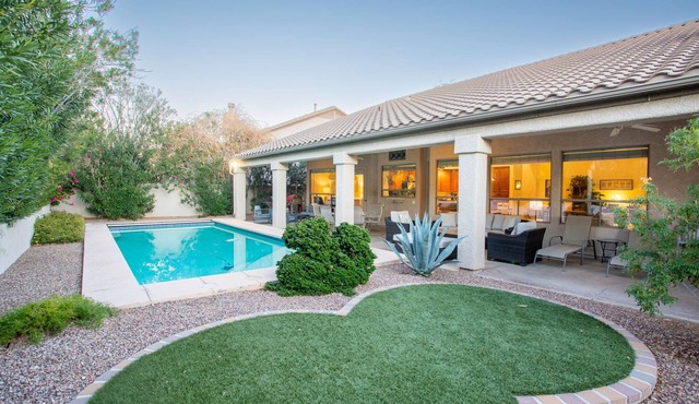 Pristine Rancho Vistoso Estate with a Private Pool
