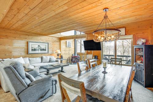 Pristine Resort Townhome 2 Mi to Seven Springs Mtn