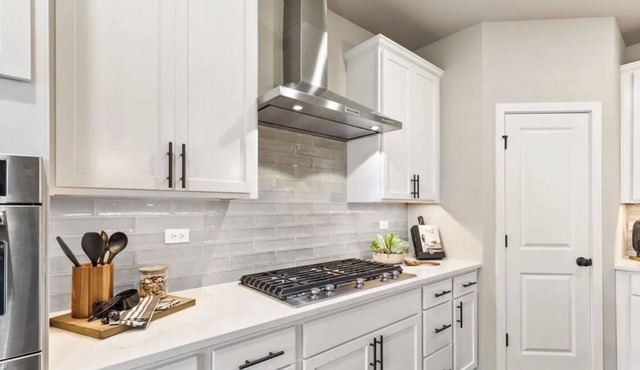 Pristine Villa: 2024 built house